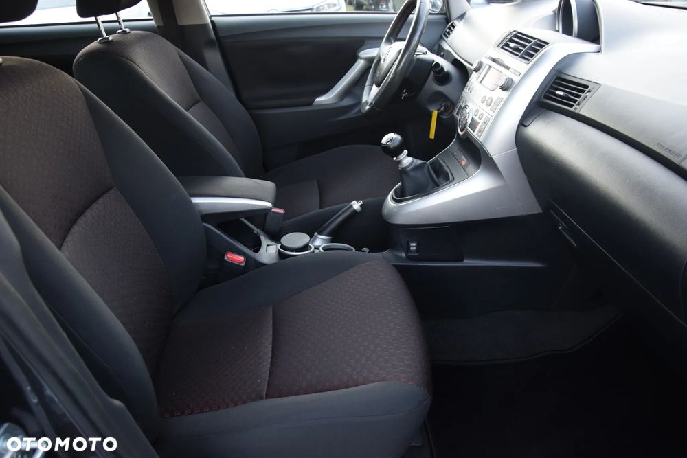Toyota Verso - 13