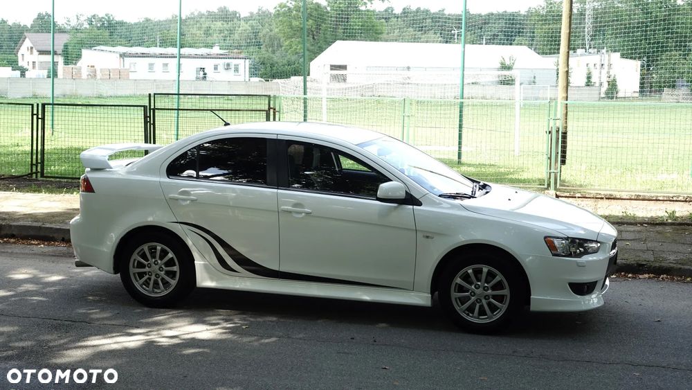 Mitsubishi Lancer 1.6 ClearTec Invite - 37