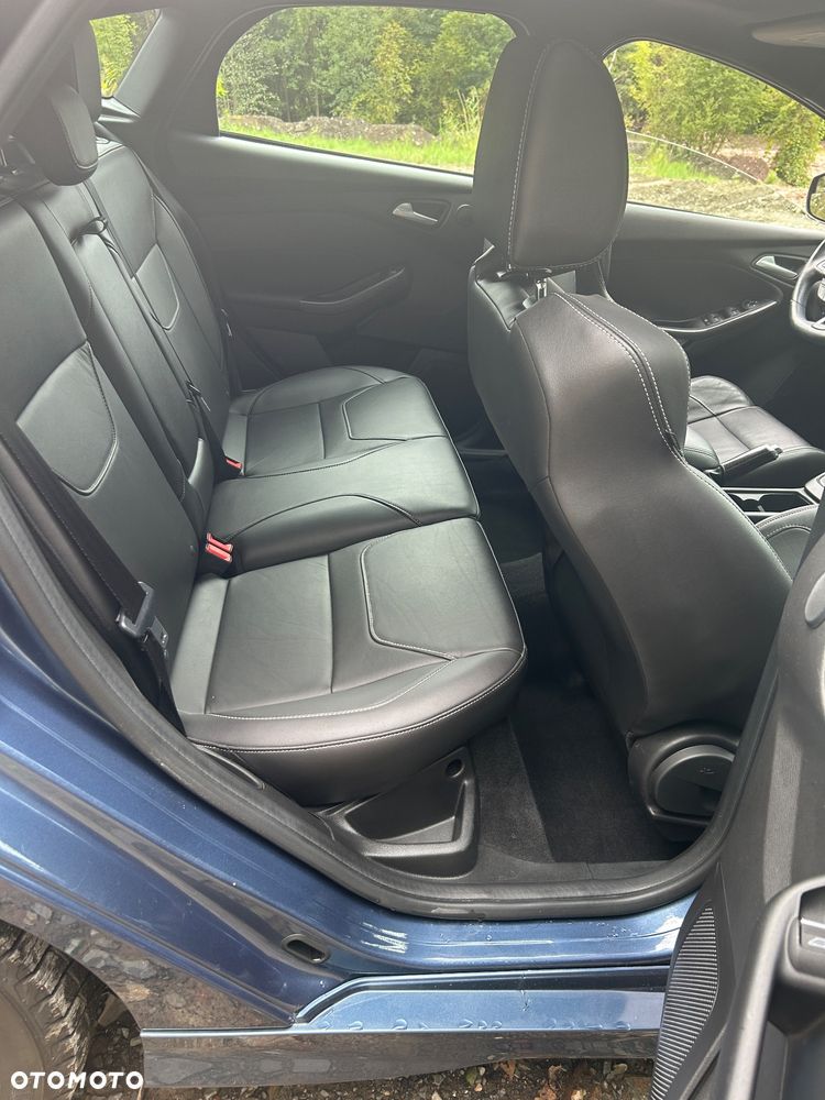 Ford Focus 2.0 EcoBoost ST - 24