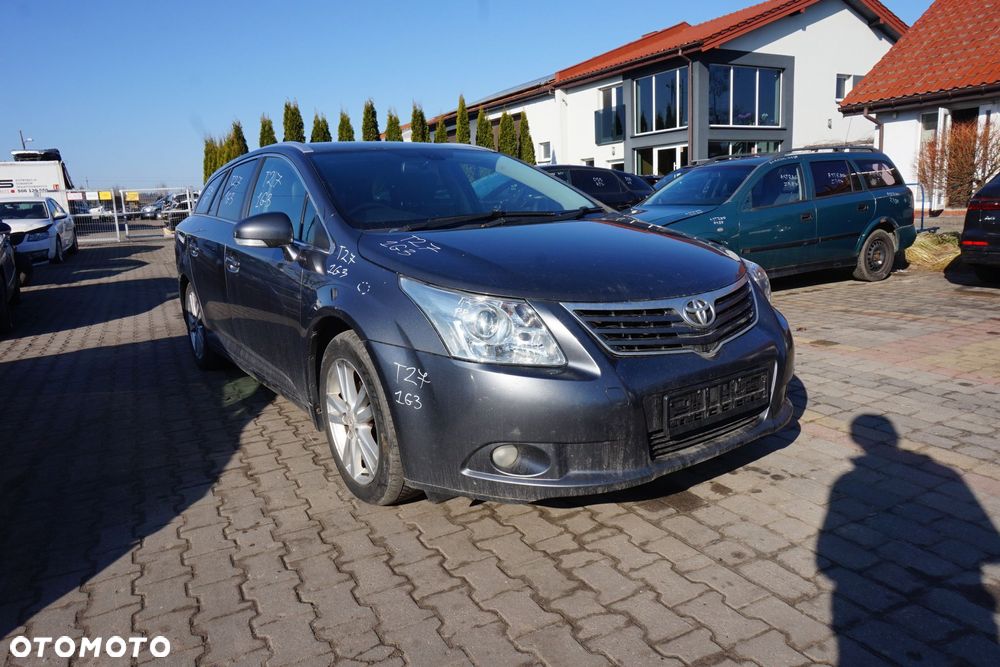TOYOTA AVENSIS III T27 PH1 KOMBI 2009 1G3 2.0 D4D 1AD-FTV 126KM EA65 SZARY na części - 7