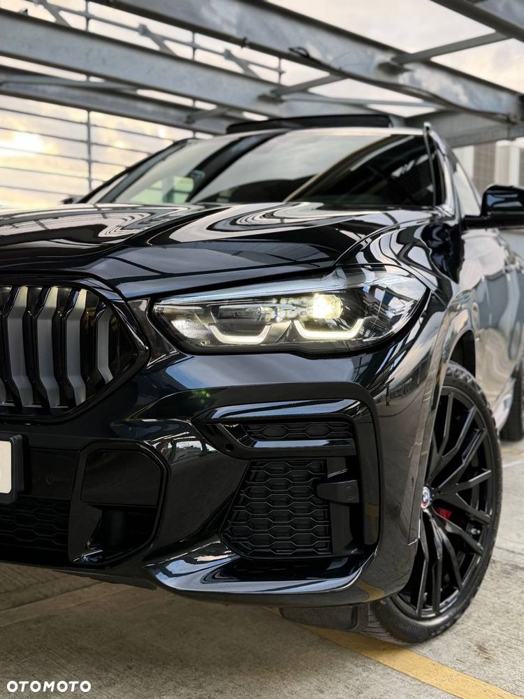 BMW X6 2022 photo 2