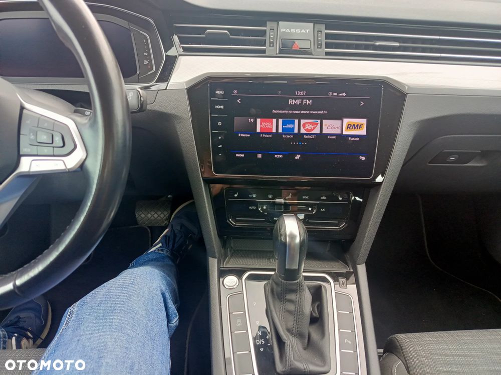 Volkswagen Passat 2.0 TDI EVO Business DSG - 18