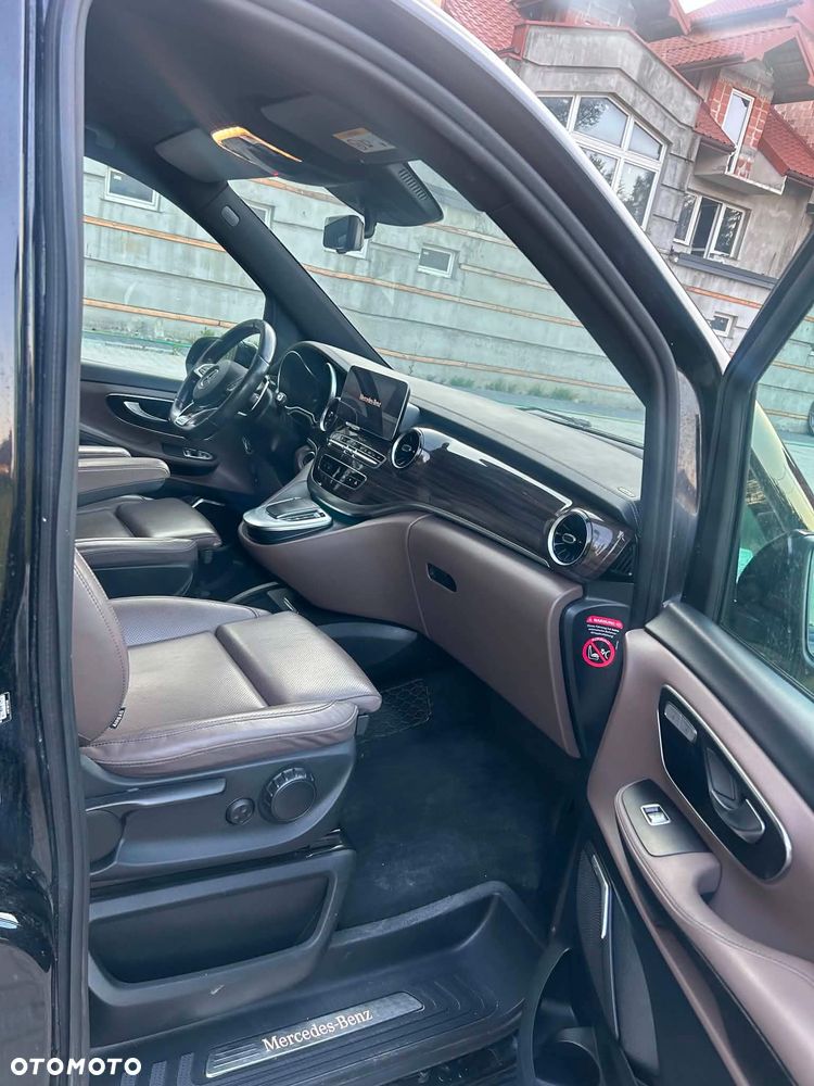 Mercedes-Benz Klasa V 300 d lang 4Matic 9G-TRONIC Exclusive Edition - 11