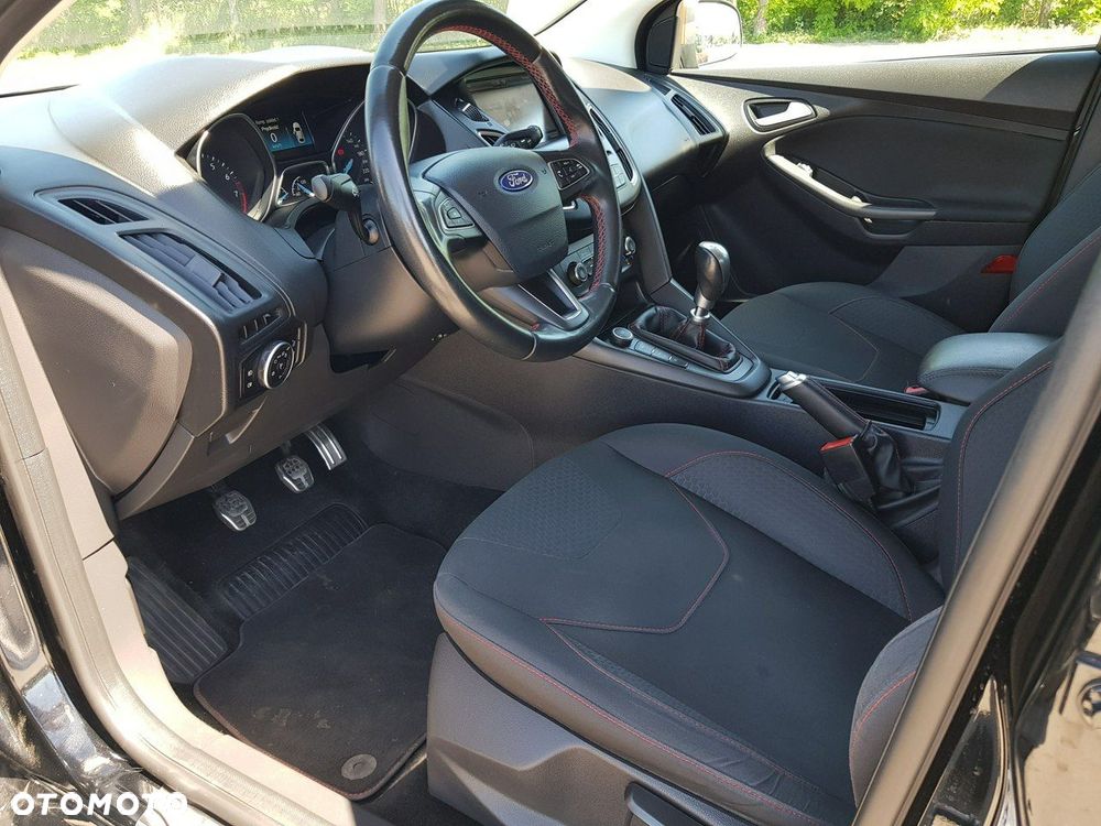 Ford Focus 1.5 EcoBoost STart-Stopp-System ST-LINE - 10