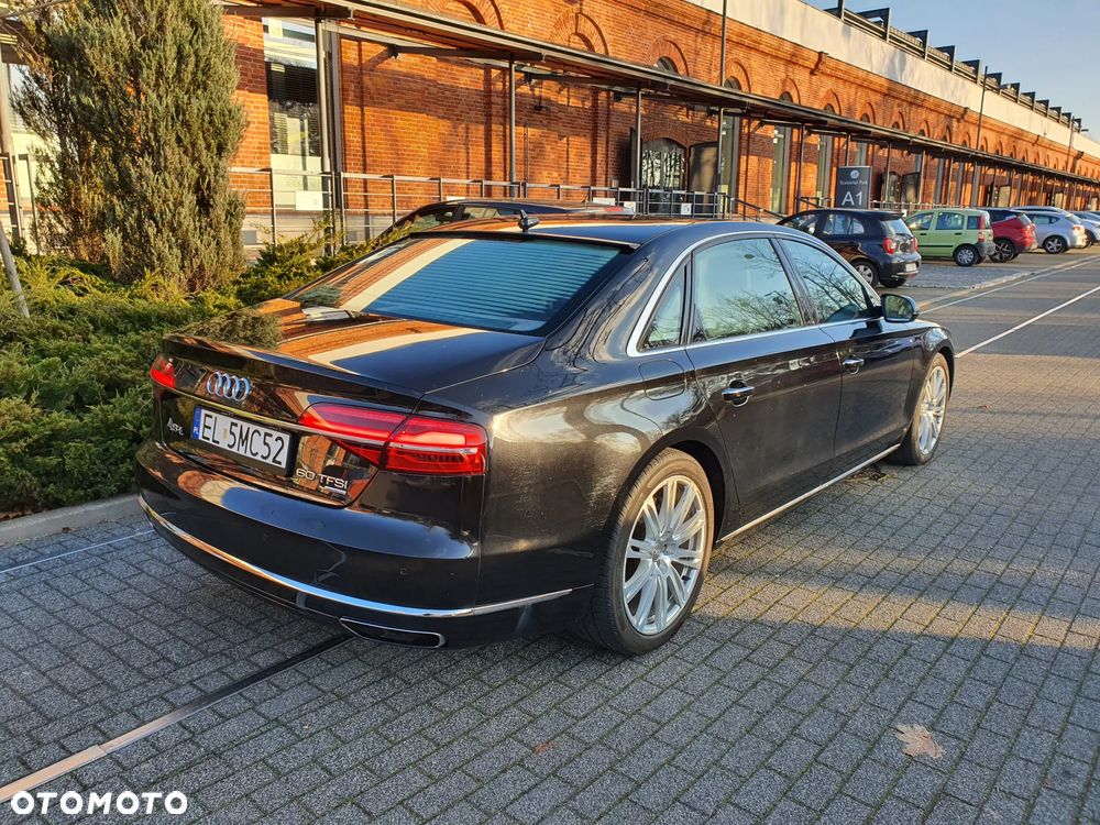 Audi A8 4.0 TFSI L Quattro - 1