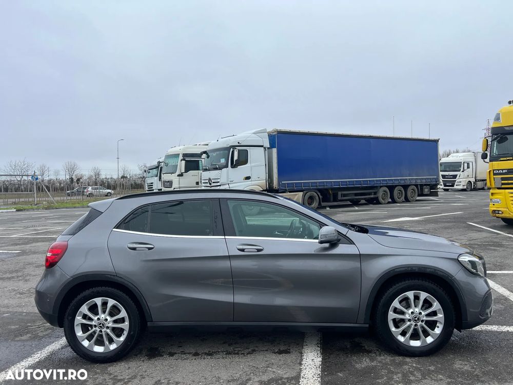 Mercedes-Benz GLA 200 d 7G-DCT UrbanStyle Edition - 10