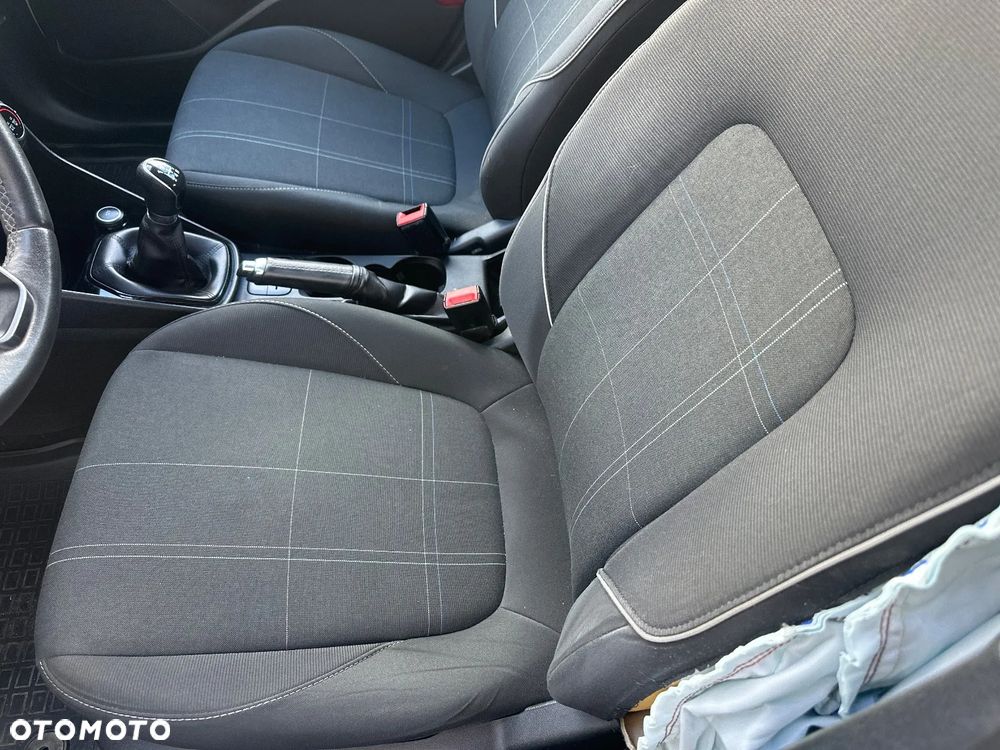 Ford Fiesta 1.1 Trend - 24