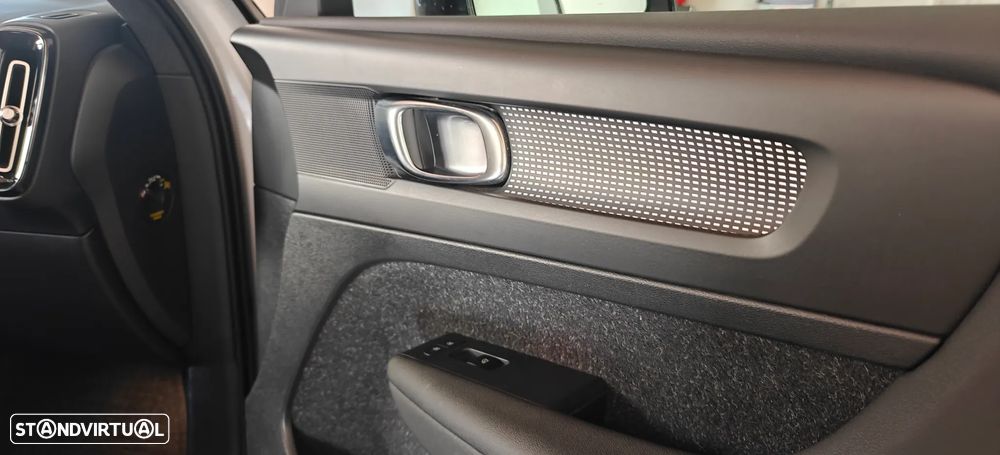 Volvo XC 40 1.5 T5 PHEV R-Design - 23