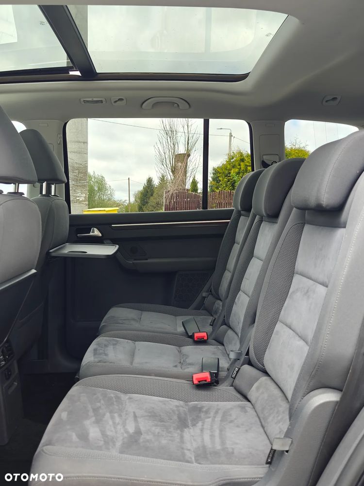 Volkswagen Touran 1.6 TDI DPF Highline - 15