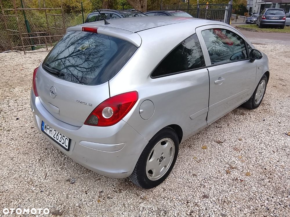 Opel Corsa - 3