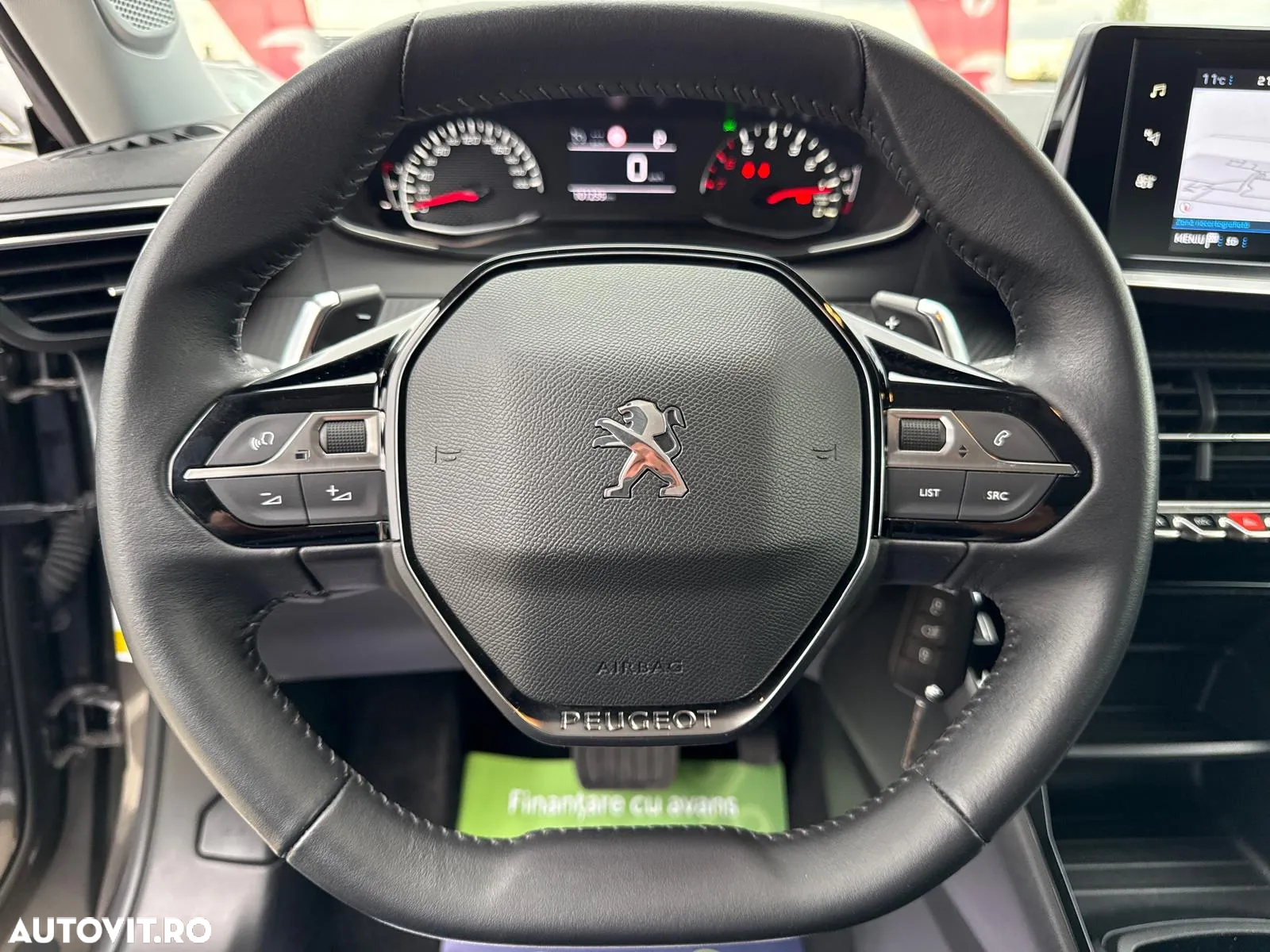 Peugeot 2008 1.2 PureTech EAT8 STT Active Pack - 30