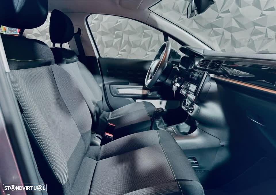 Citroën C3 1.2 PureTech Shine - 14