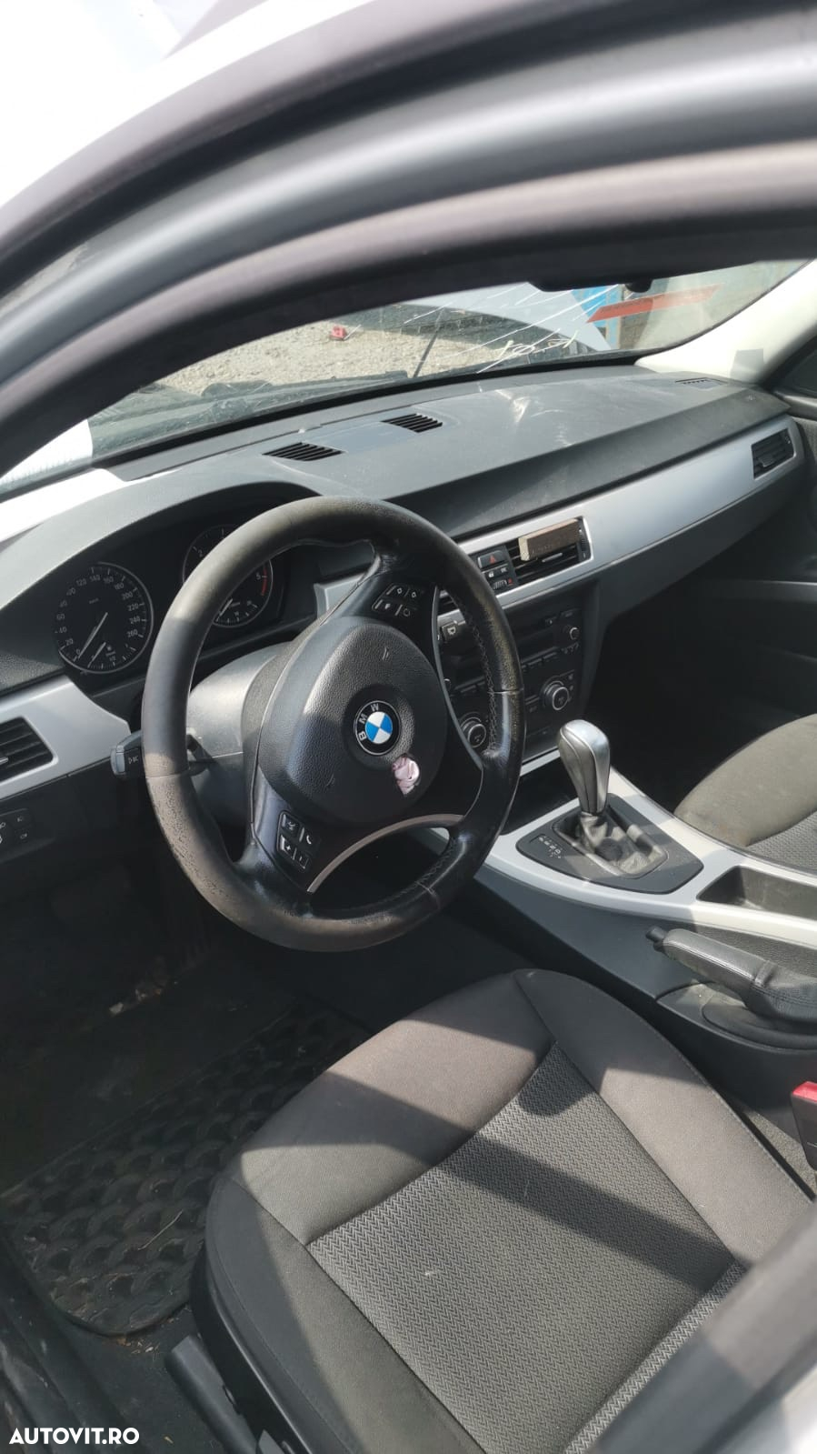 Dezmembram bmw e91 LCI - 2011 2.0 diesel - 4