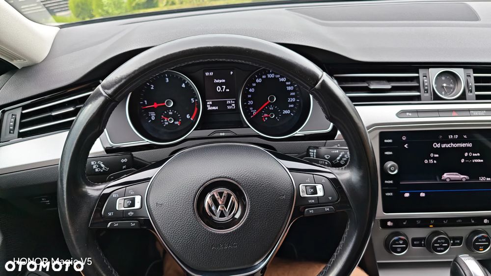 Volkswagen Passat 2.0 TDI (BlueMotion Technology) DSG Highline - 25