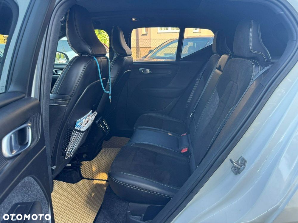 Volvo XC 40 - 7