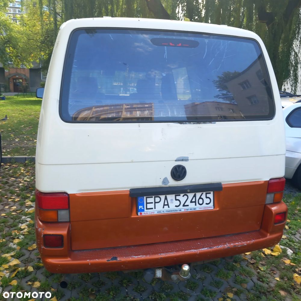 Volkswagen Transporter - 4
