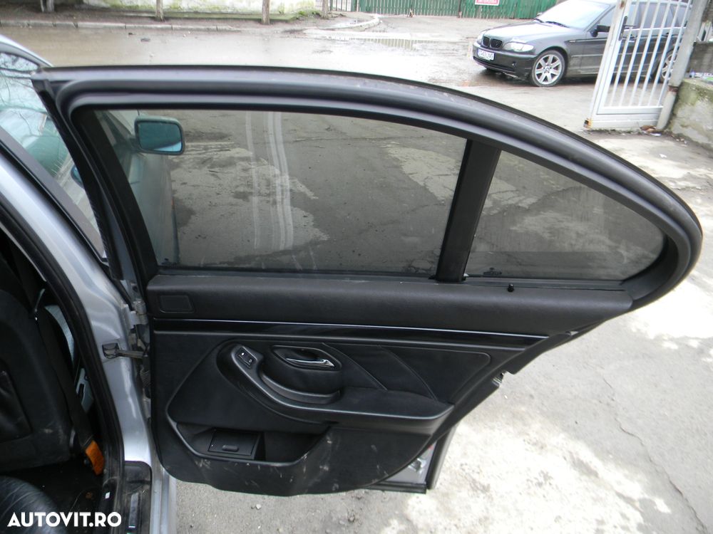 Dezmembrari  BMW 5 (E39)  1995  > 2004 528 i Benzina - 28