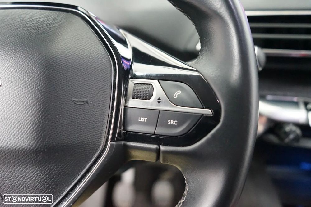 Peugeot 5008 1.2 PureTech Allure Pack - 18