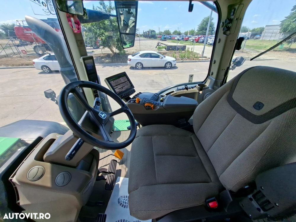 John Deere 8R 310  4x4 - 31