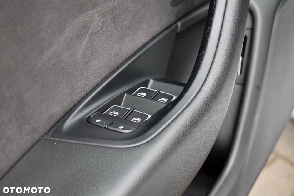 Audi A6 Avant - 15