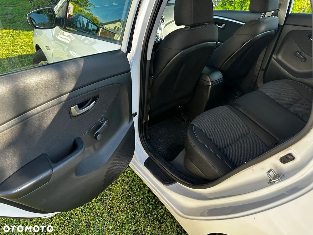 Hyundai i30 1.4 CRDi Classic - 10