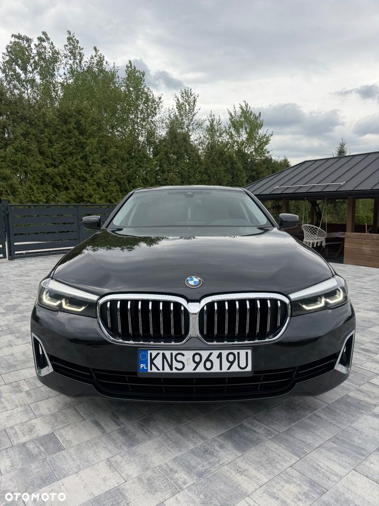 BMW Seria 5 520d Luxury Line sport - 4