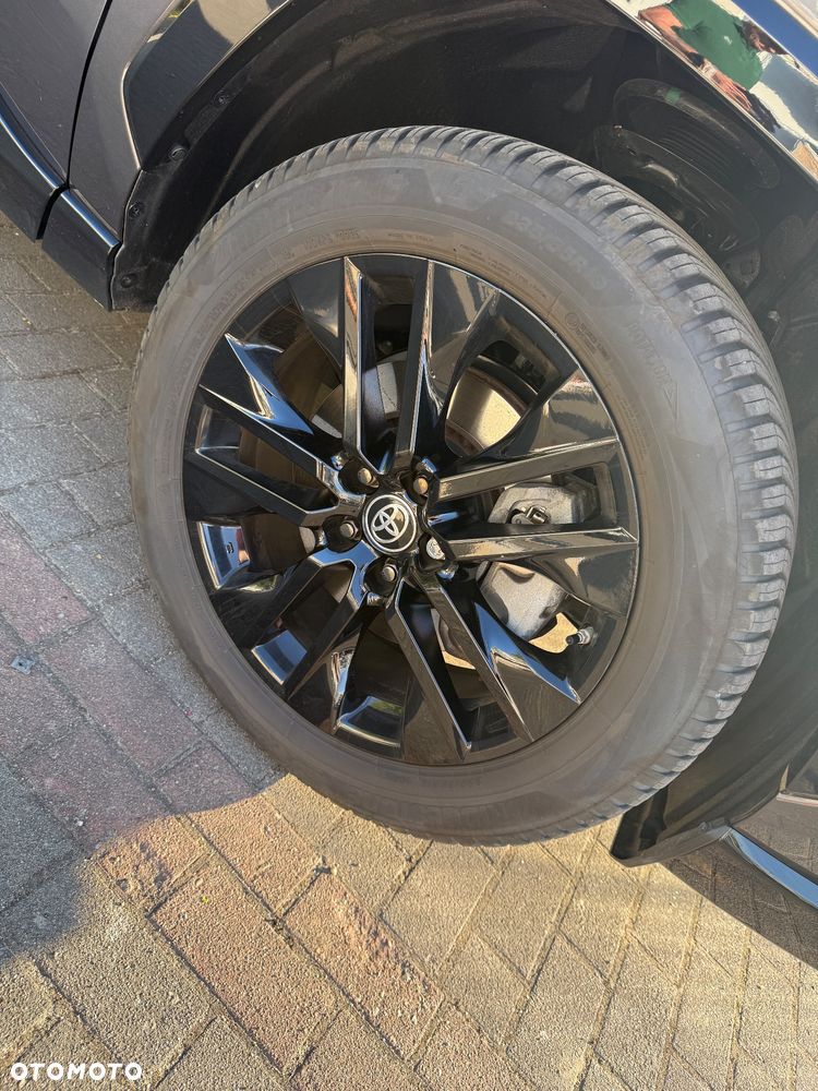 Toyota RAV4 - 3