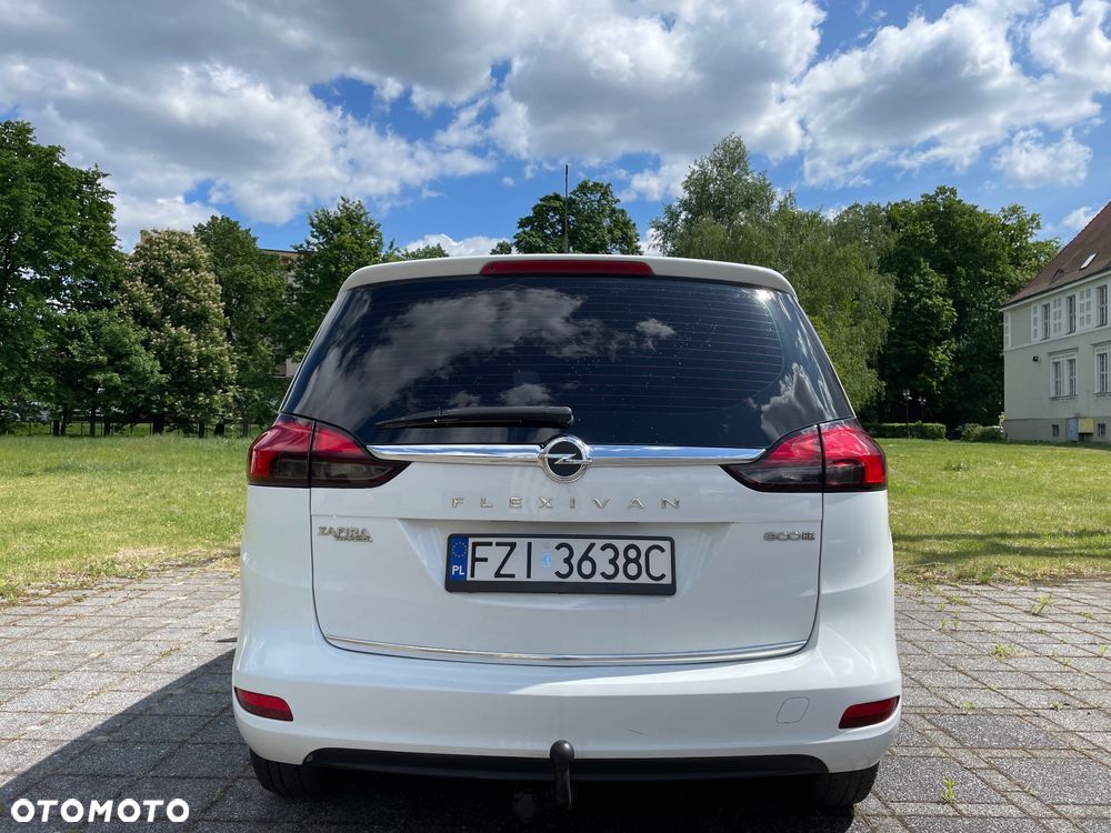 Opel Zafira 2.0 CDTI Enjoy EcoFLEX S&S - 10