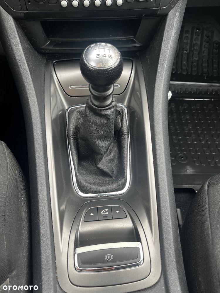 Citroën C5 2.0 HDi Attraction - 13