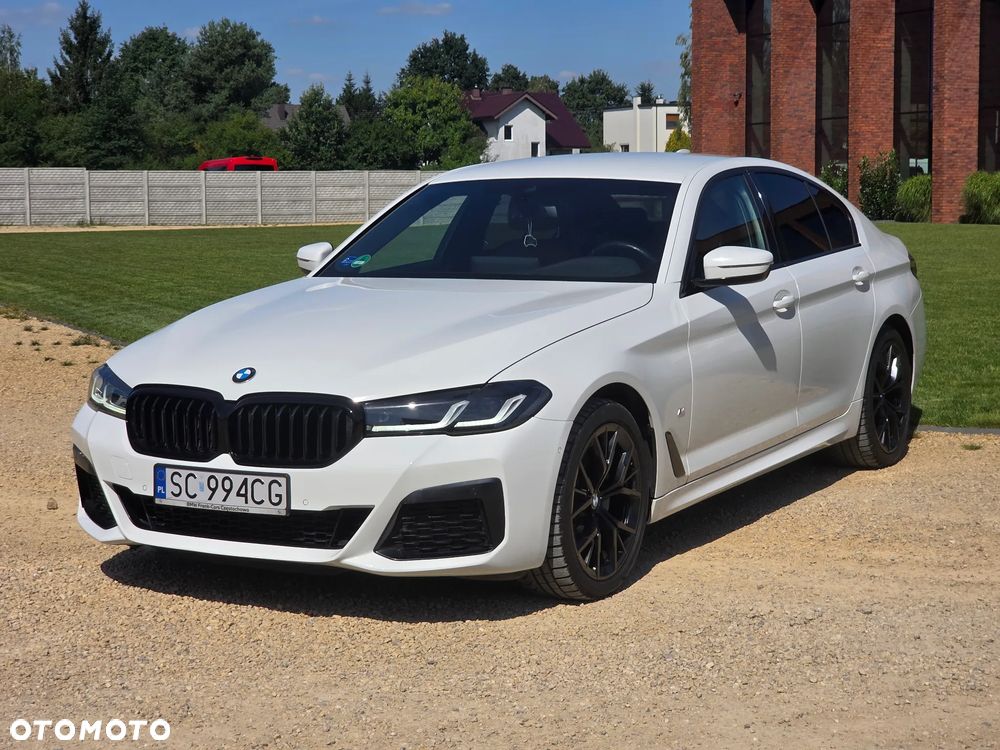 BMW Seria 5 520d xDrive mHEV sport - 8