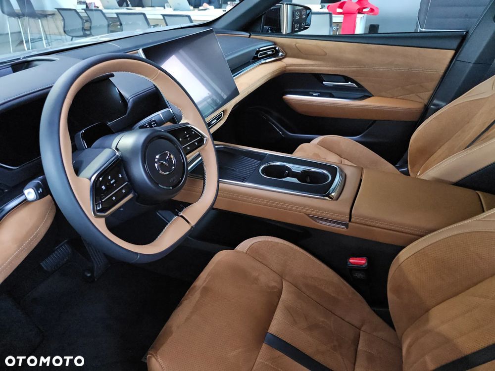 Mazda 6e 68.8kWh Takumi Plus - 10