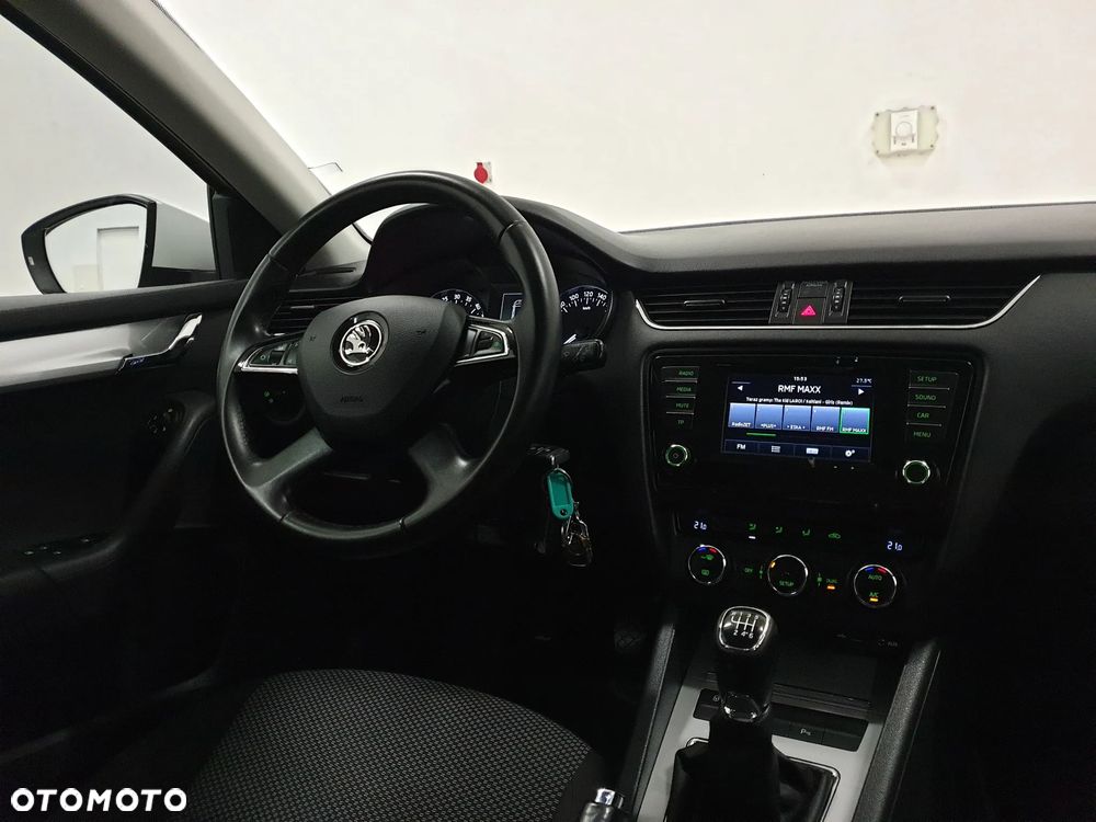 Skoda Octavia 2.0 TDI Style - 26