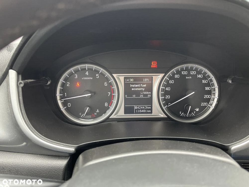 Suzuki Vitara 1.6 Premium 2WD - 14