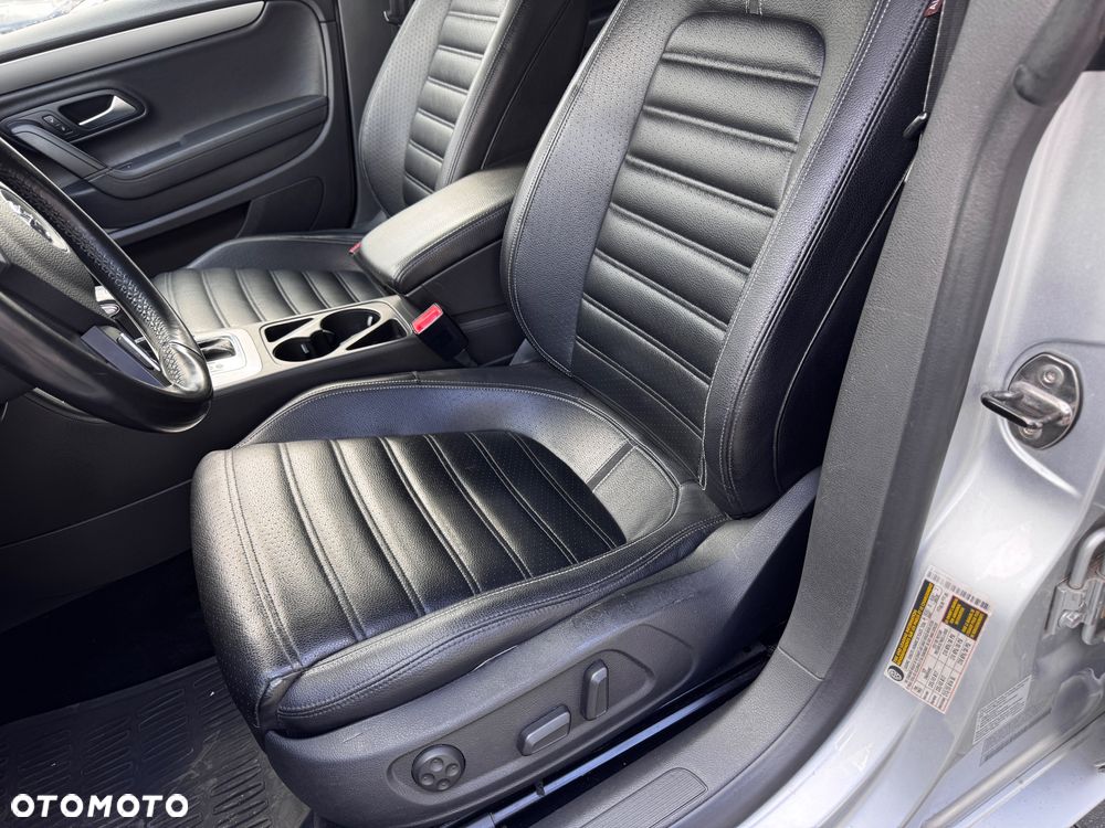 Volkswagen Passat CC 2.0 TSI DSG - 14
