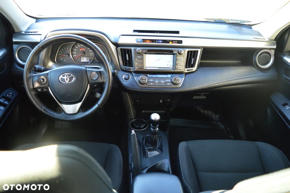 Toyota RAV4 2.0 D-4D 4x2 Start-Stop - 16