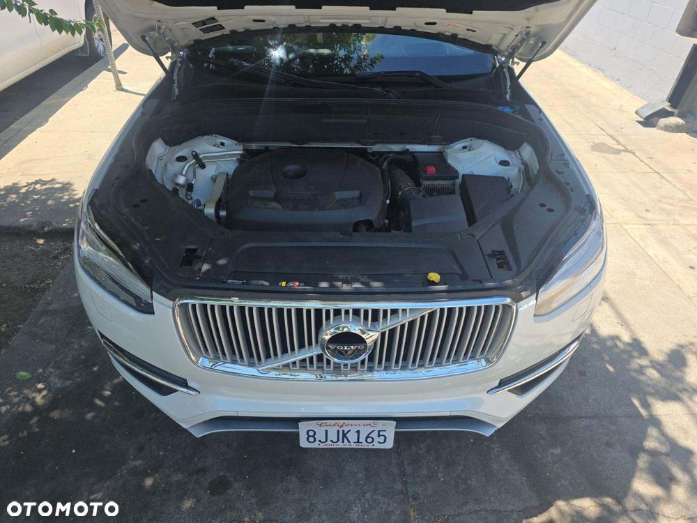 Volvo XC 90 - 6