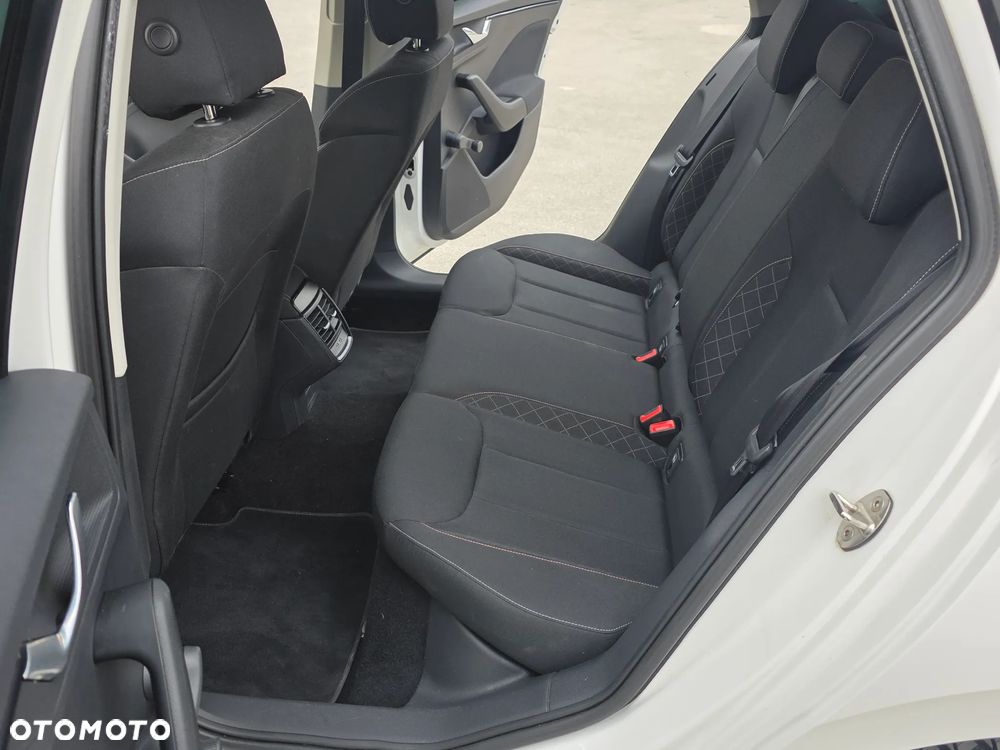 Skoda Kamiq 1.0 TSI DSG Ambition - 12