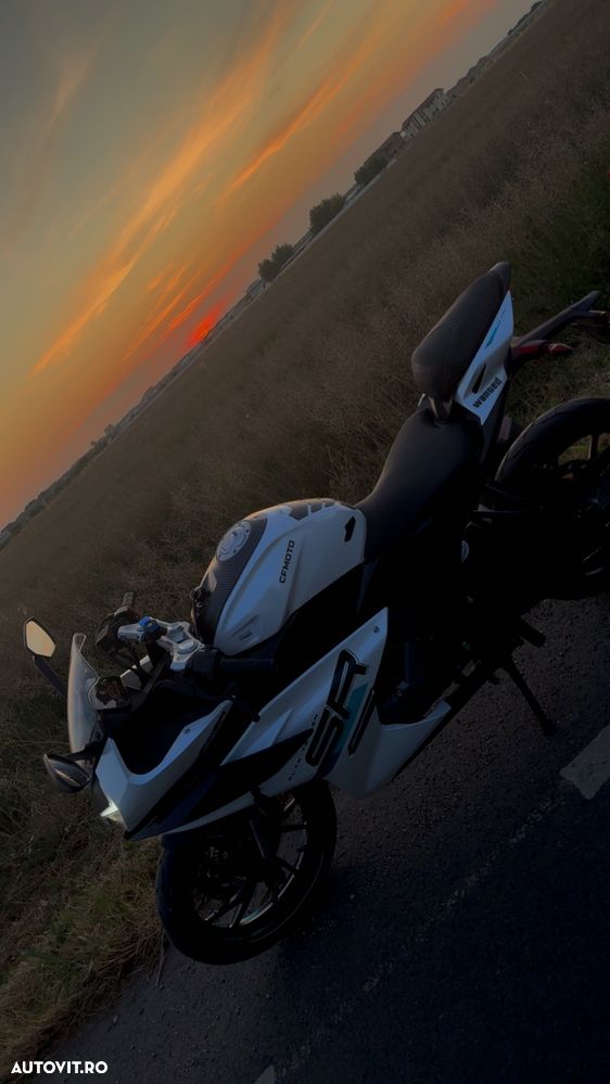 CF Moto 300SR ABS - 3