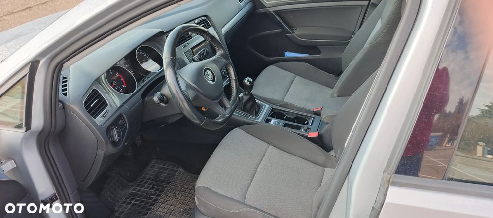 Volkswagen Golf 1.2 TSI BMT Trendline - 13