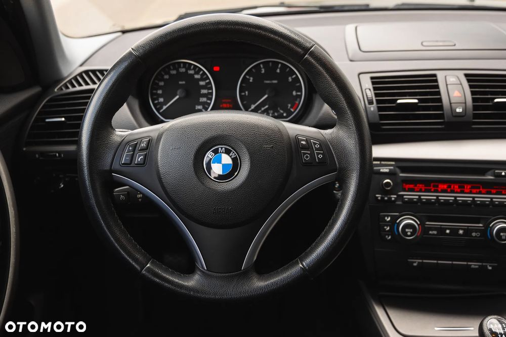 BMW Seria 1 - 9