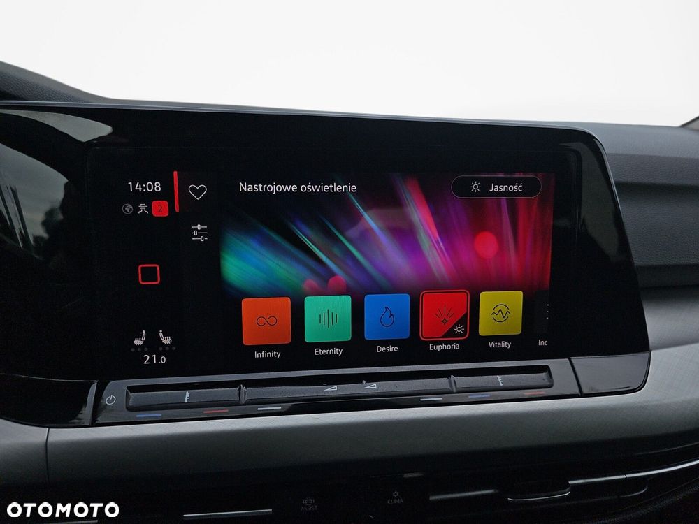 Volkswagen Golf - 26