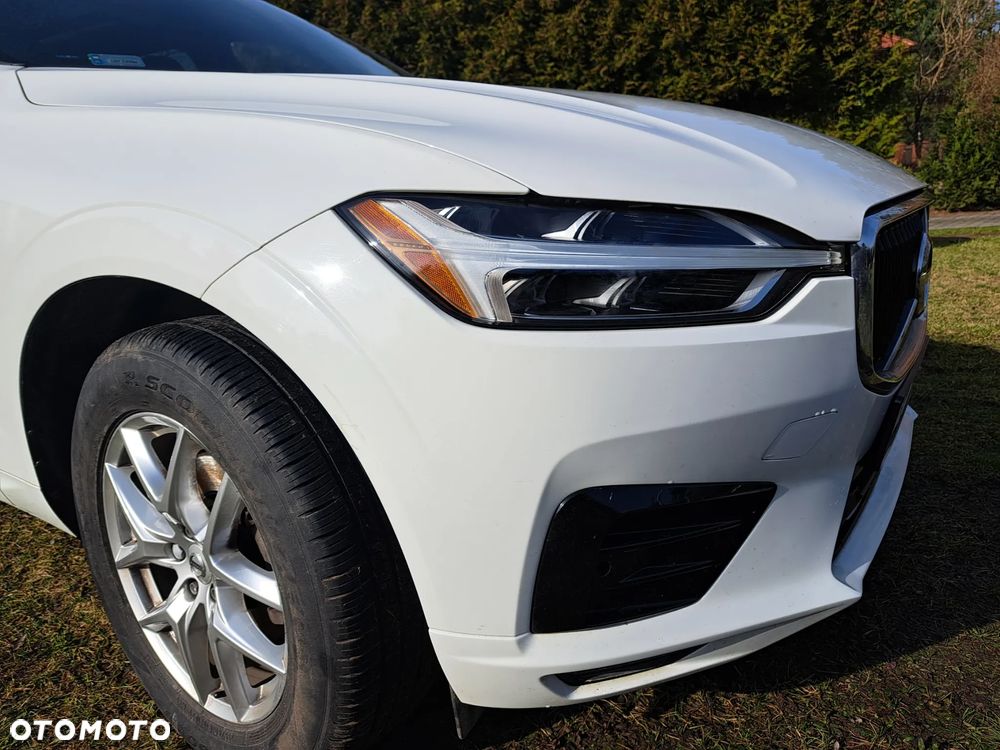 Volvo XC 60 T5 Momentum - 2