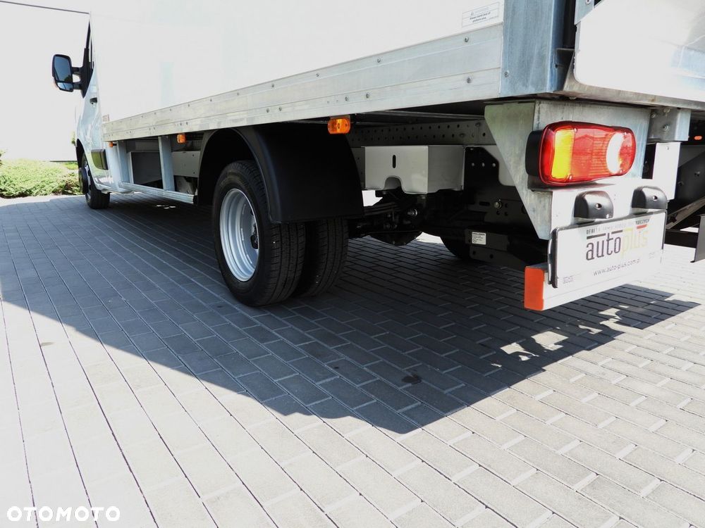 Renault MASTER KONTENER WINDA 8 PALET TEMPOMAT LEDY BLIŹNIACZE KOŁA KLIMATYZACJA  165KM - 17