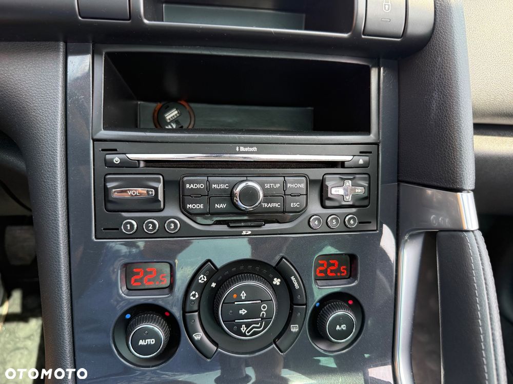 Peugeot 3008 120 VTi Premium - 31