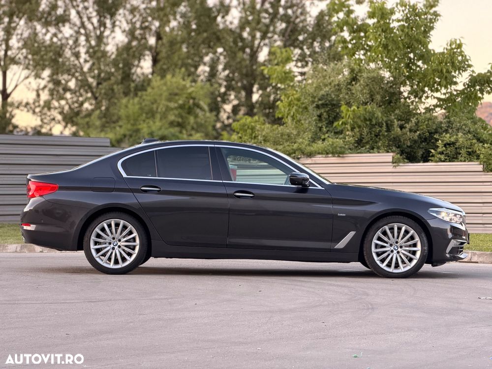 BMW Seria 5 520d xDrive Aut. Luxury Line - 9