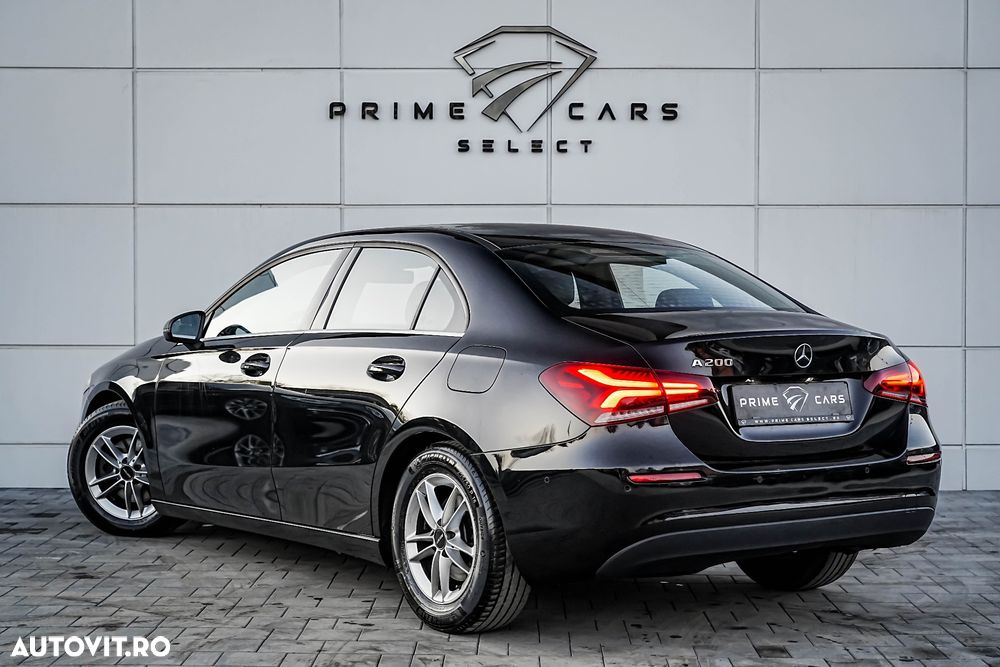 Mercedes-Benz A 200 7G-DCT Style - 3