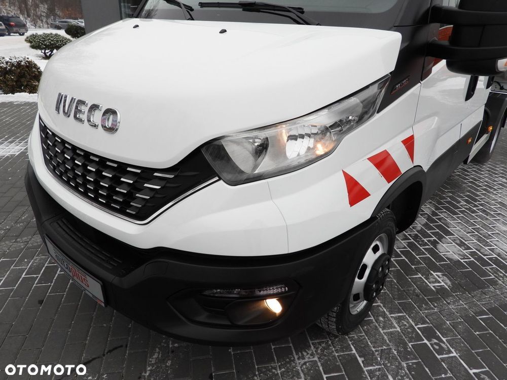 Iveco DAILY 35C16 WYWROTKA PODWÓJNA KABINA DOKA 6 MIEJSC TEMPOMAT NAWIGACJA BLIŹNIACZE KOŁA KLIMATYZACJA  160KM - 19