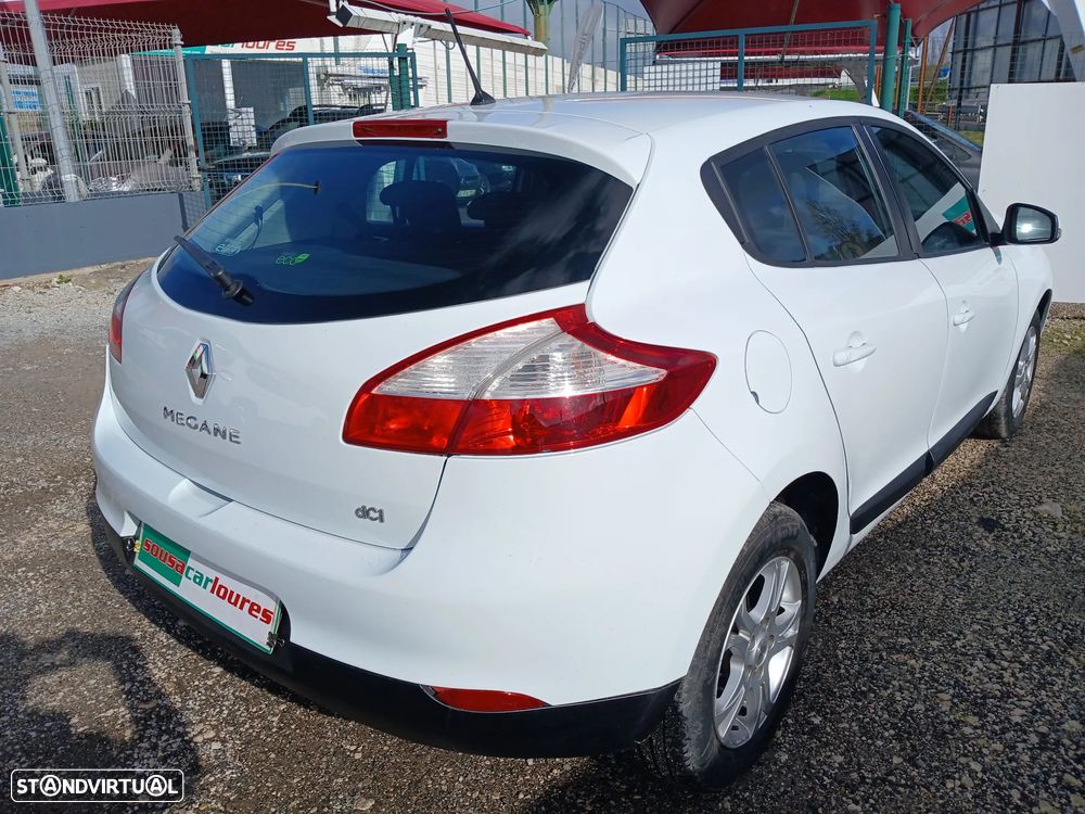 Renault Mégane 1.5 dCi Confort - 10