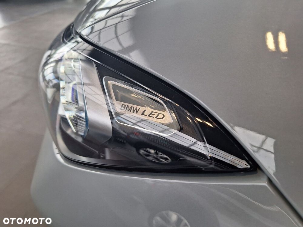 BMW Seria 3 320d xDrive M Sport sport - 11