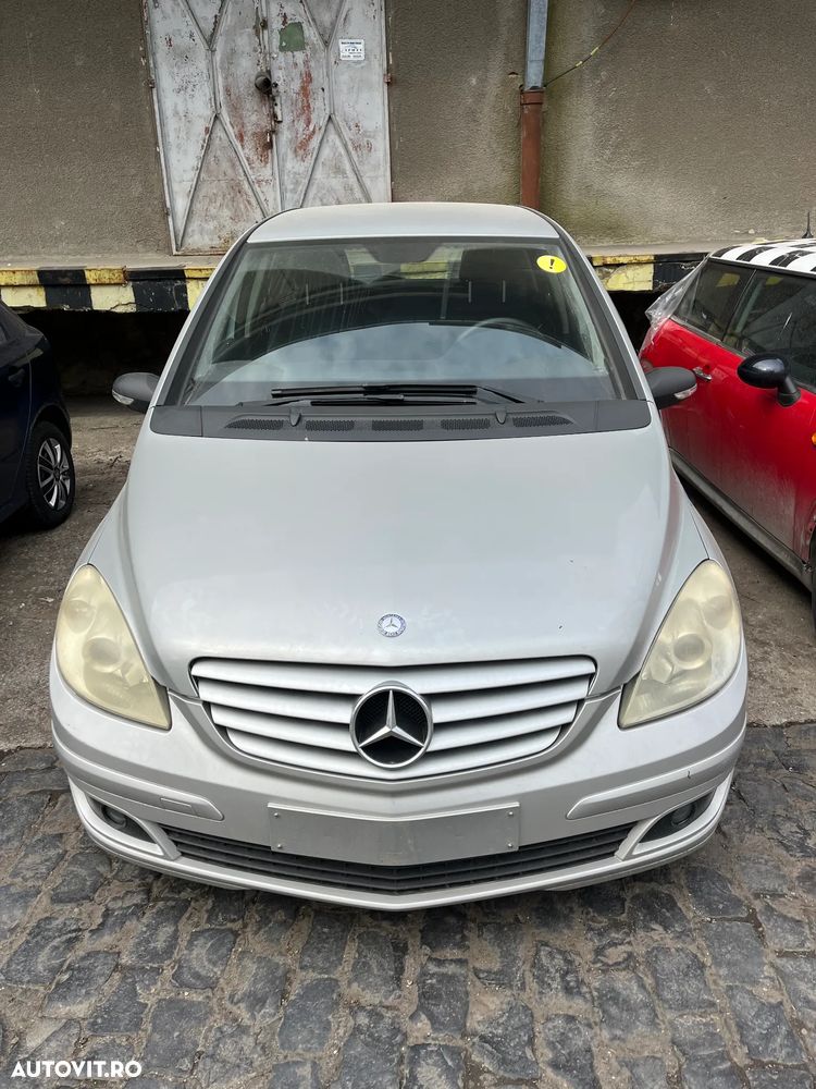 Dezmembrez Mercedes Benz B class B150 W245 gri argintiu benzina cutie manuala 2007 - 6